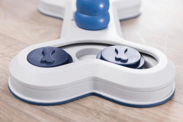 Flip Bone Strategy Game